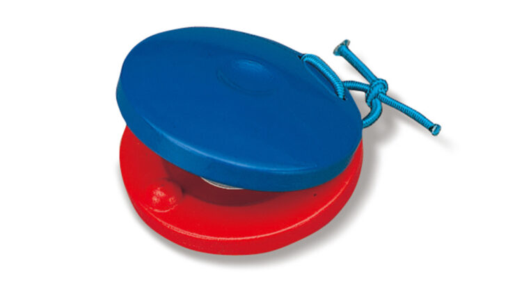 カスタネットはなぜ赤と青？